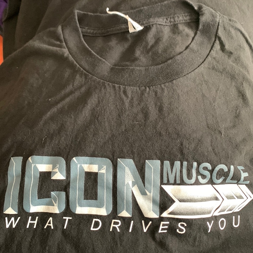 Large Black Tee